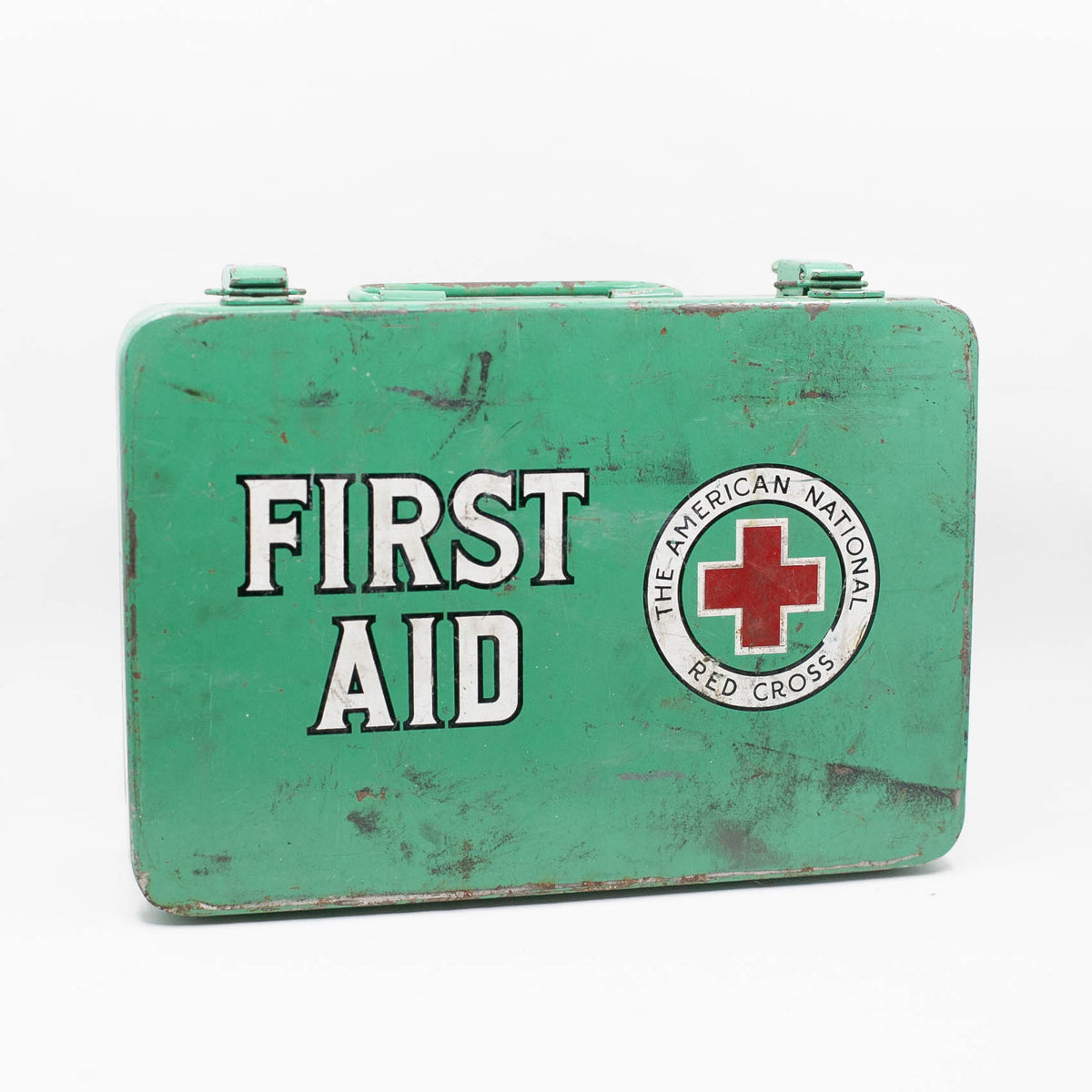 Antique first outlet aid kit