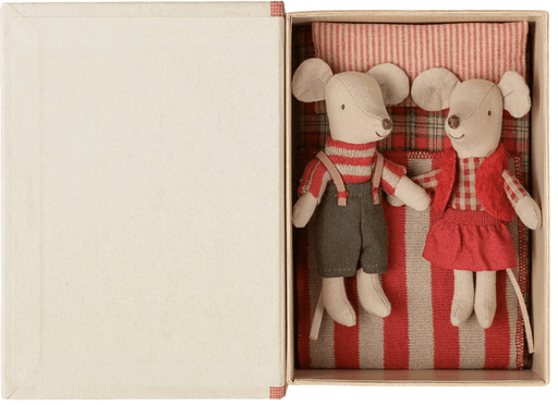 Christmas Twin Mice - Needle and Grain