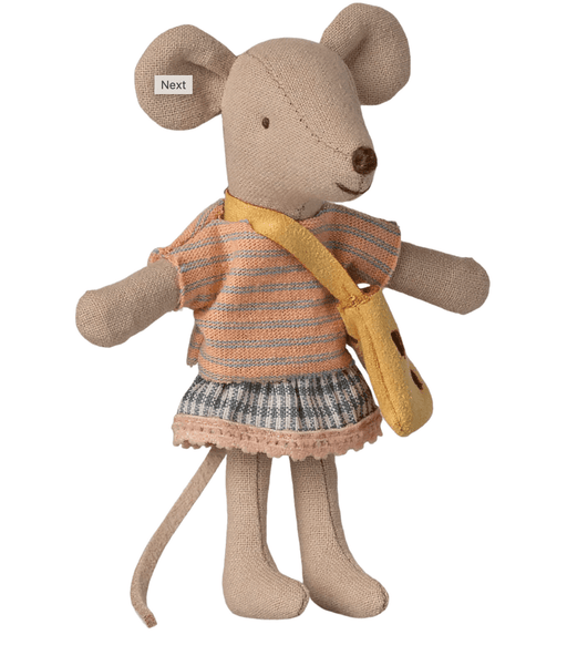 Little Sister Mouse with Bag - Needle and Grain