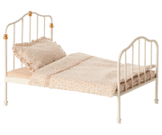 Mouse Vintage Bed in Off - White - Needle and Grain