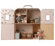 SuitCasa, Little Sister and Brother Mouse - Needle and Grain